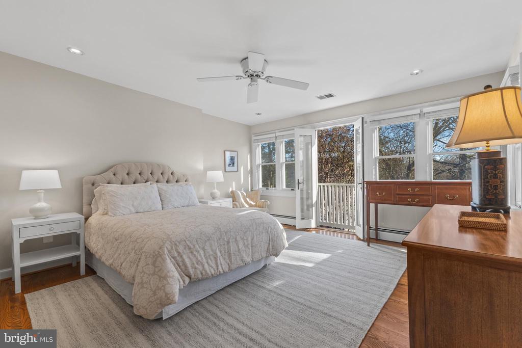510 W Windsor Ave