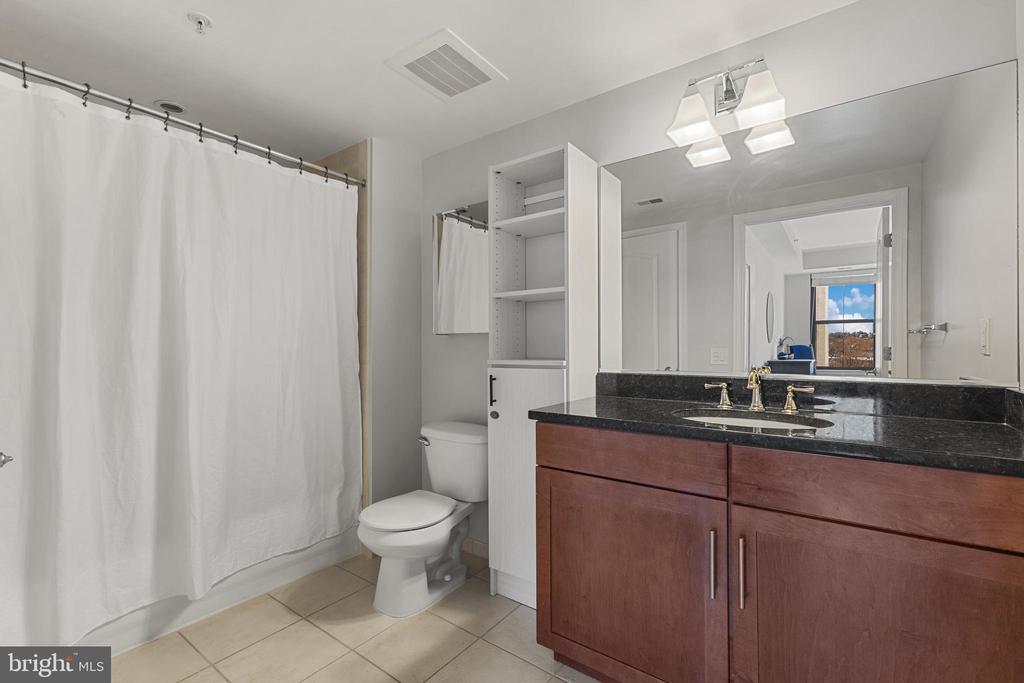525 N Fayette St #302