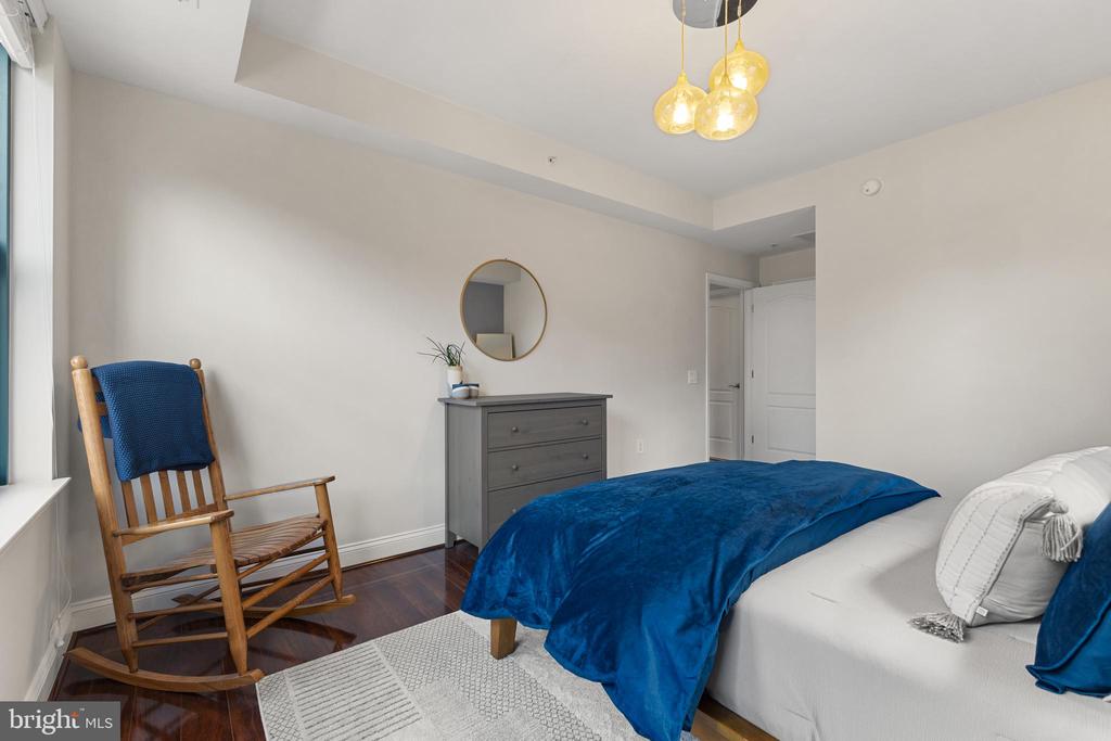 525 N Fayette St #302