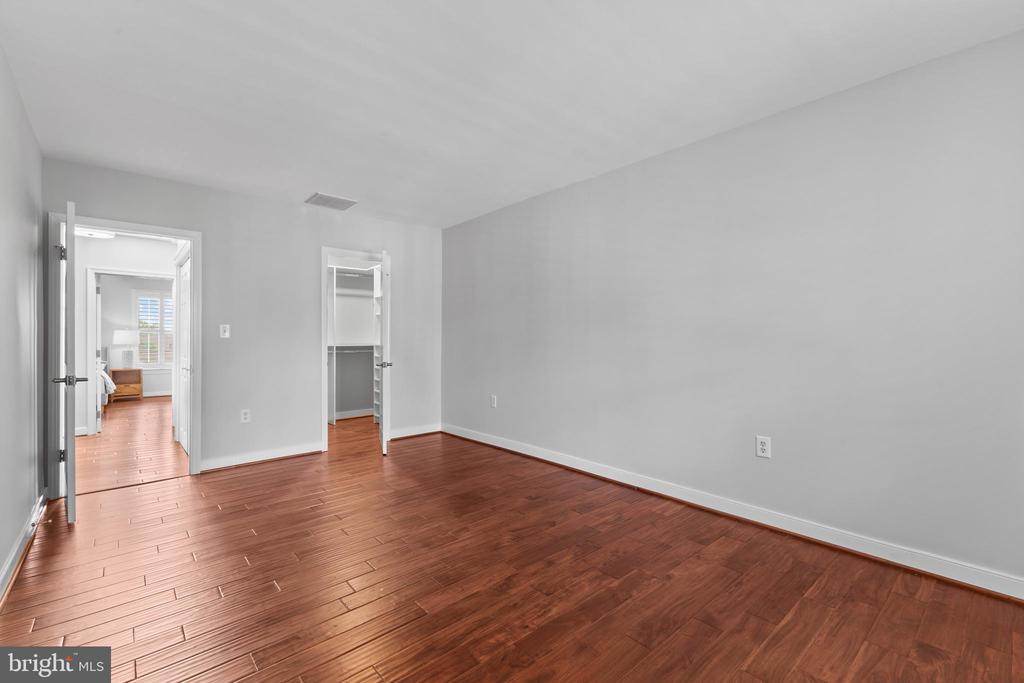 1401 Princess St