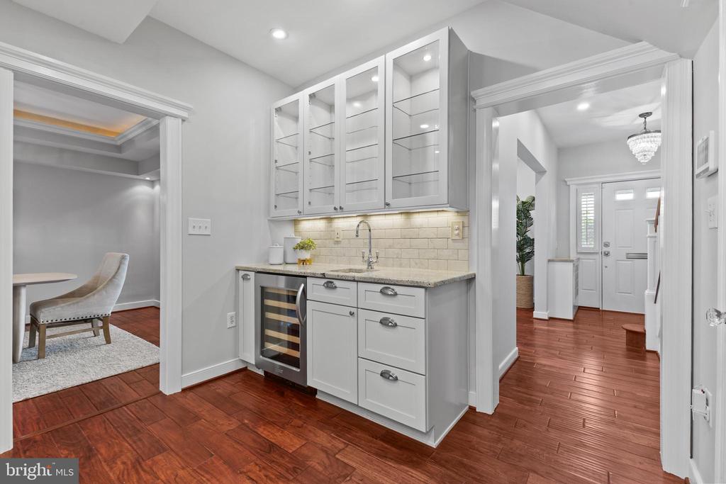 1401 Princess St