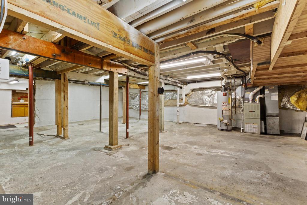 1401 Princess St
