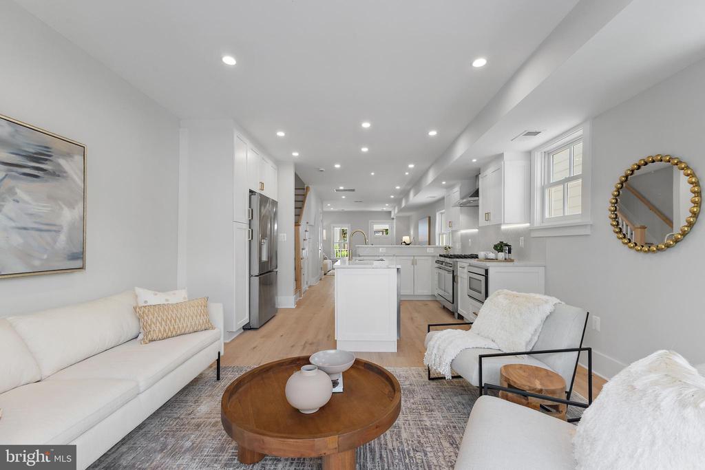 330 N Patrick St