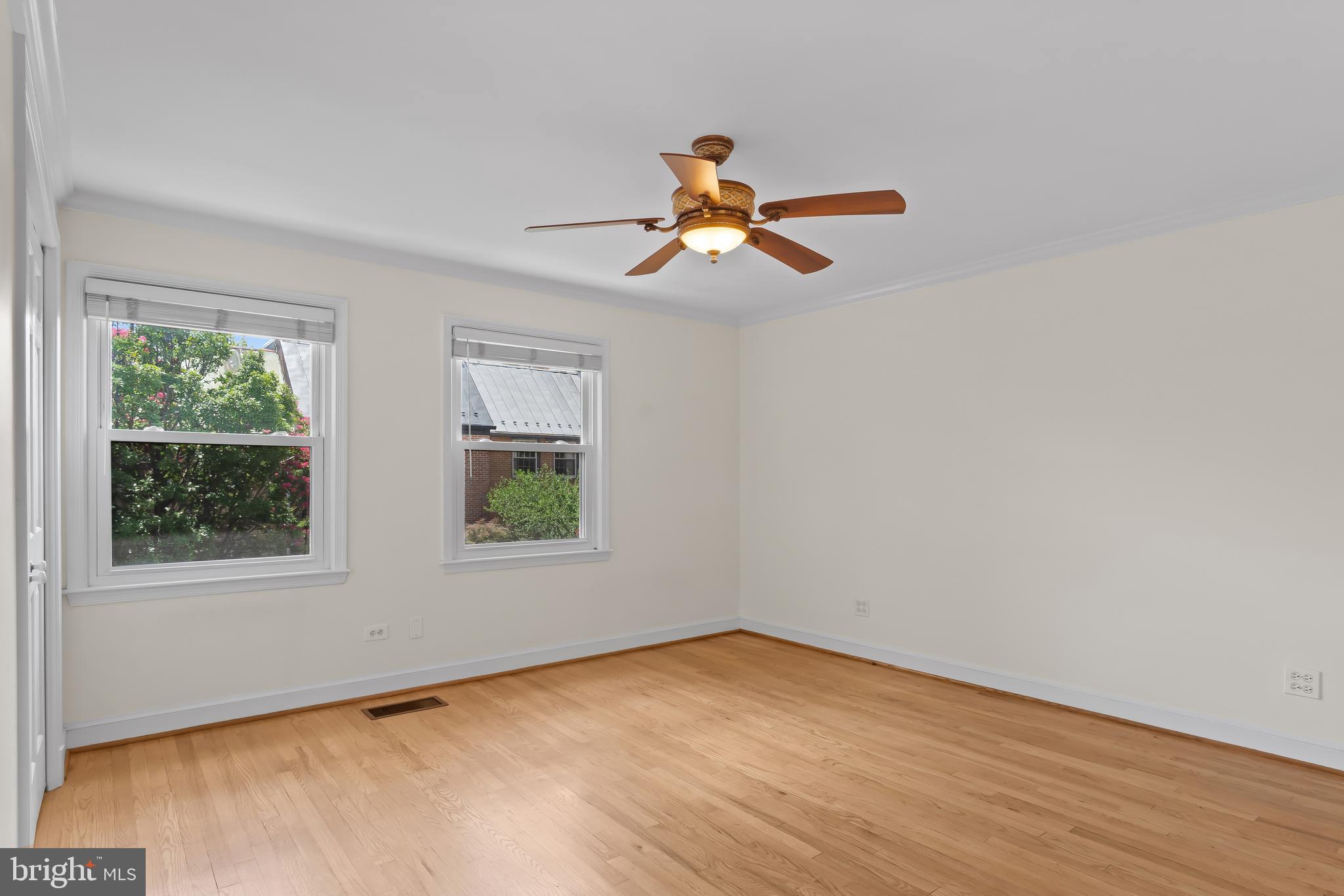 106 PRINCESS ST