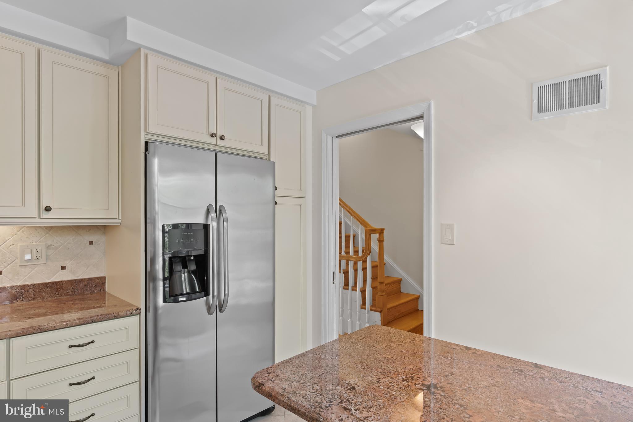 106 PRINCESS ST