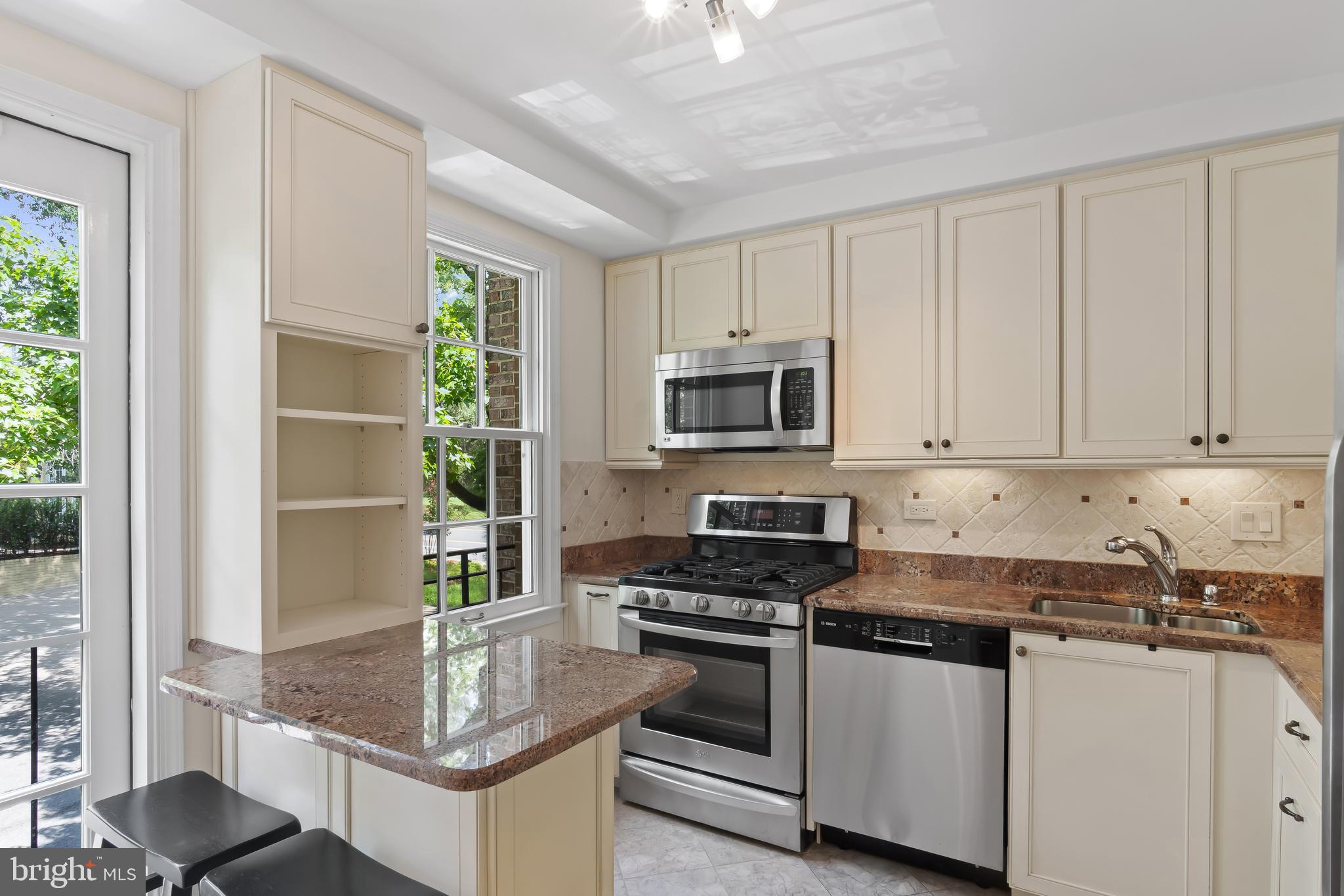 106 PRINCESS ST