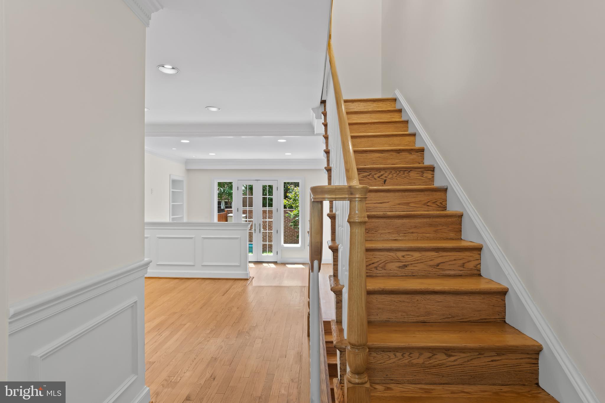 106 PRINCESS ST