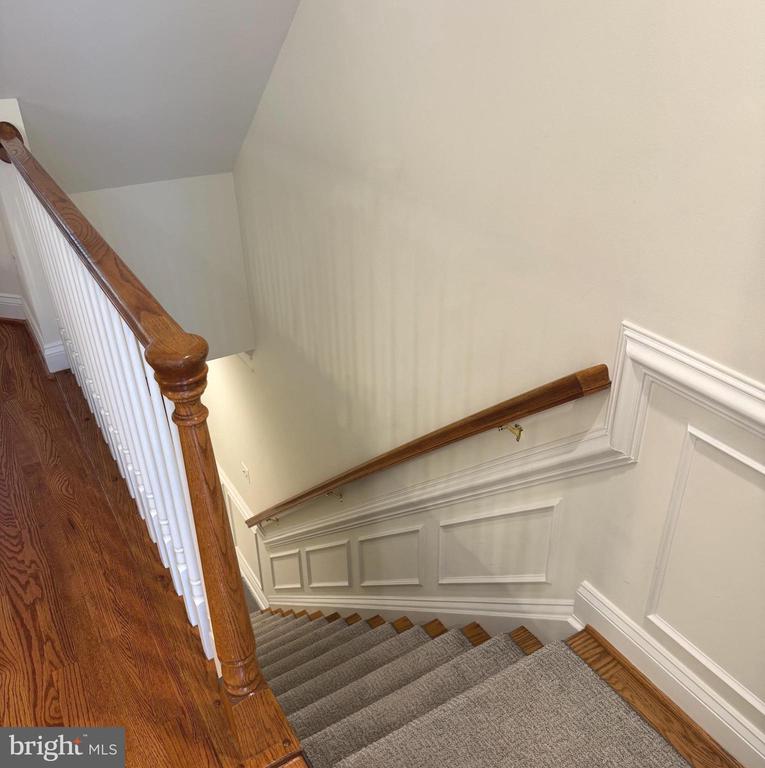 14 KEITHS LN