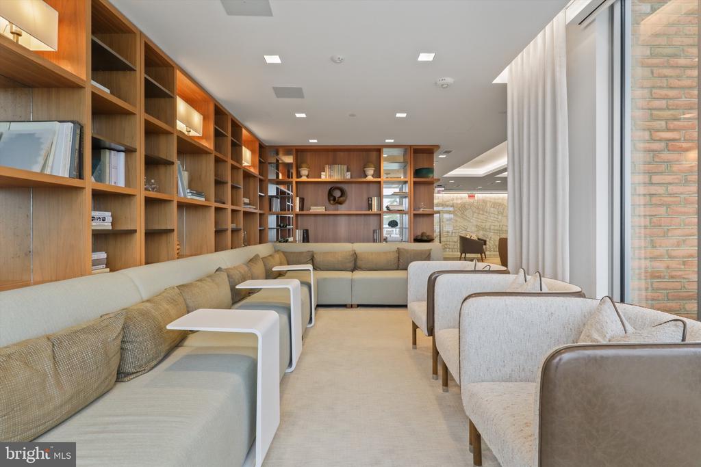 15 PIONEER MILL WAY