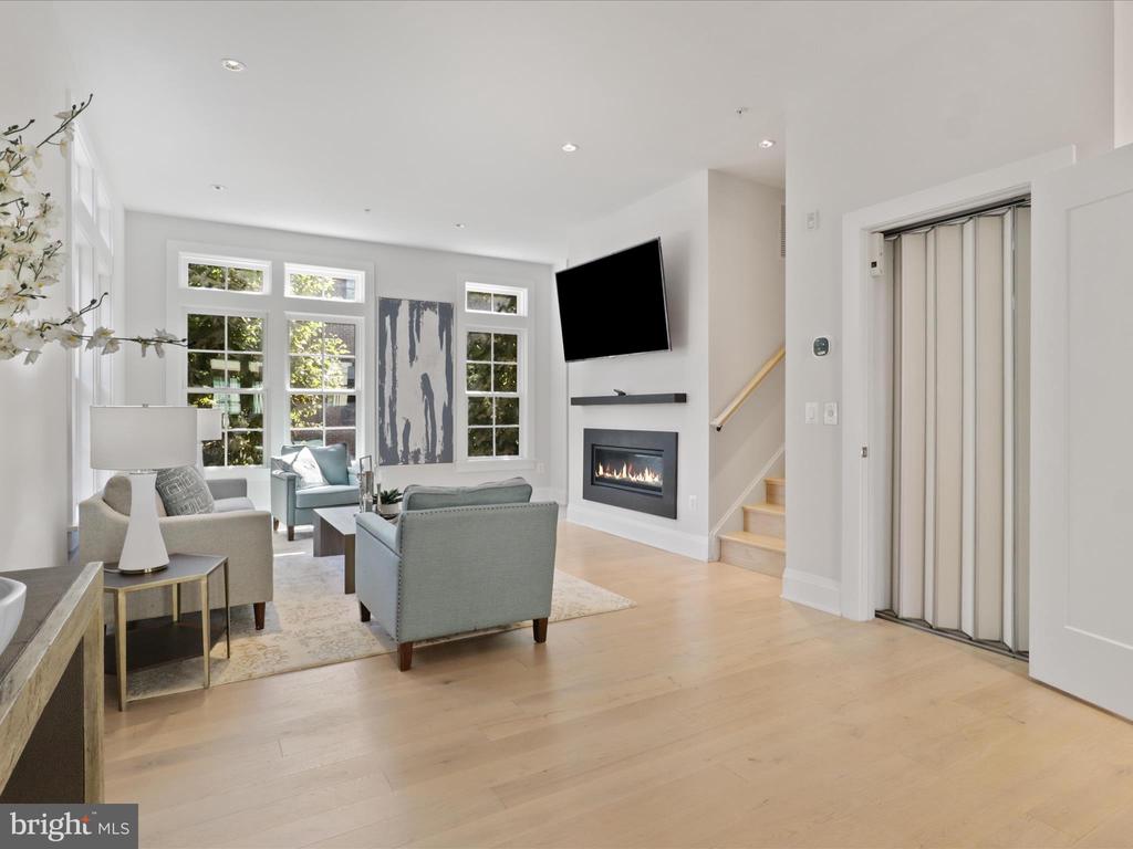 15 PIONEER MILL WAY