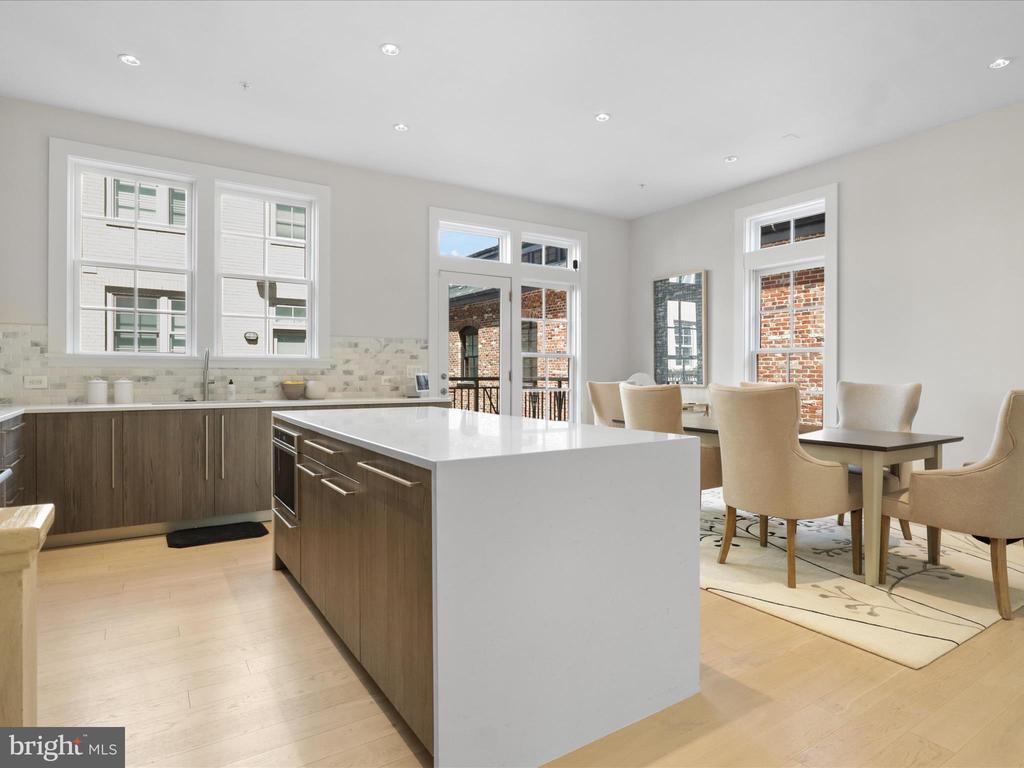 15 PIONEER MILL WAY