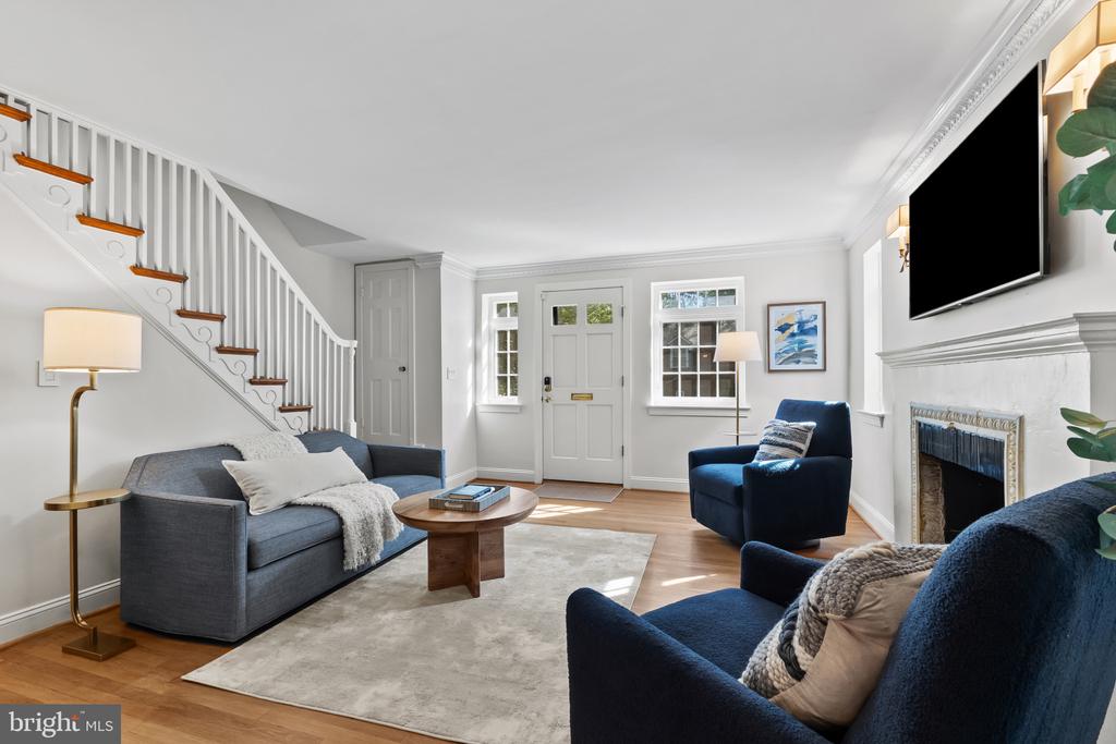 1302 MICHIGAN AVENUE
