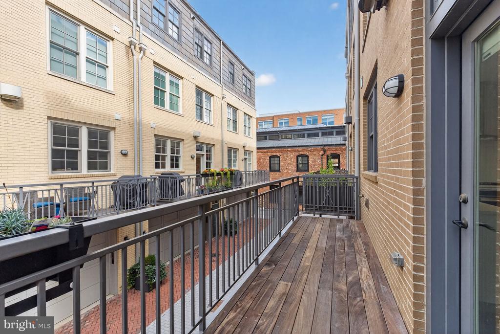 19 PIONEER MILL WAY