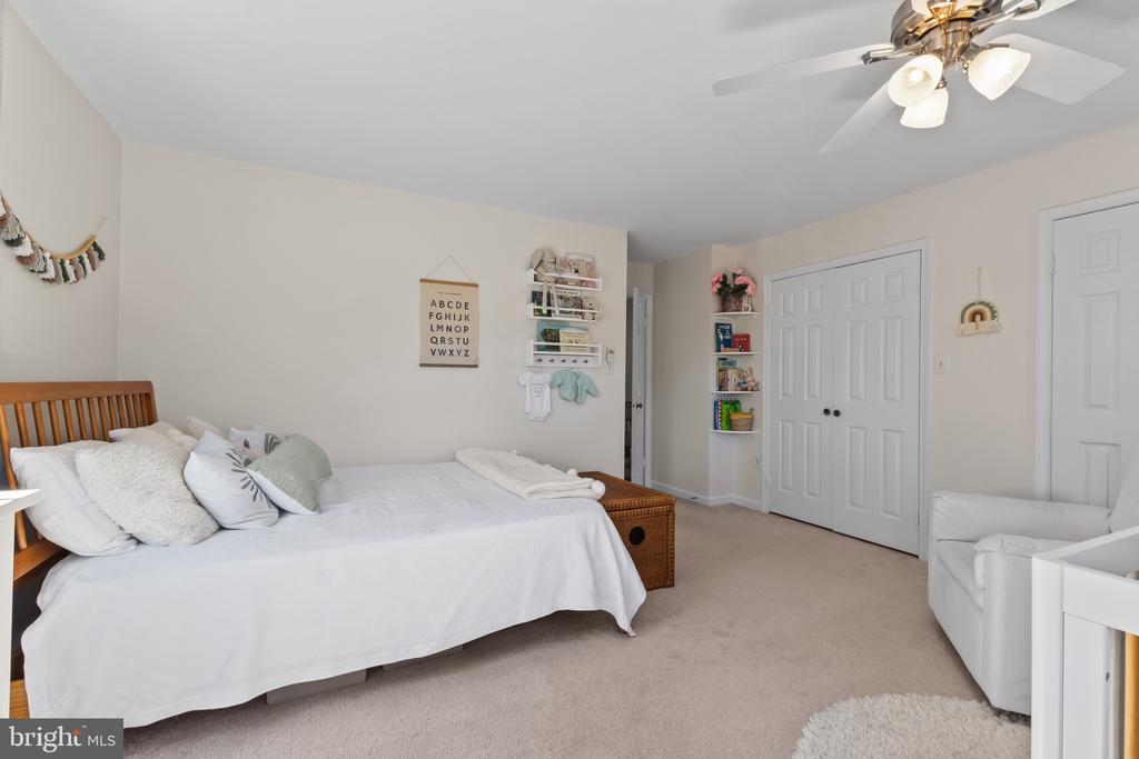 2722 FRANKLIN COURT