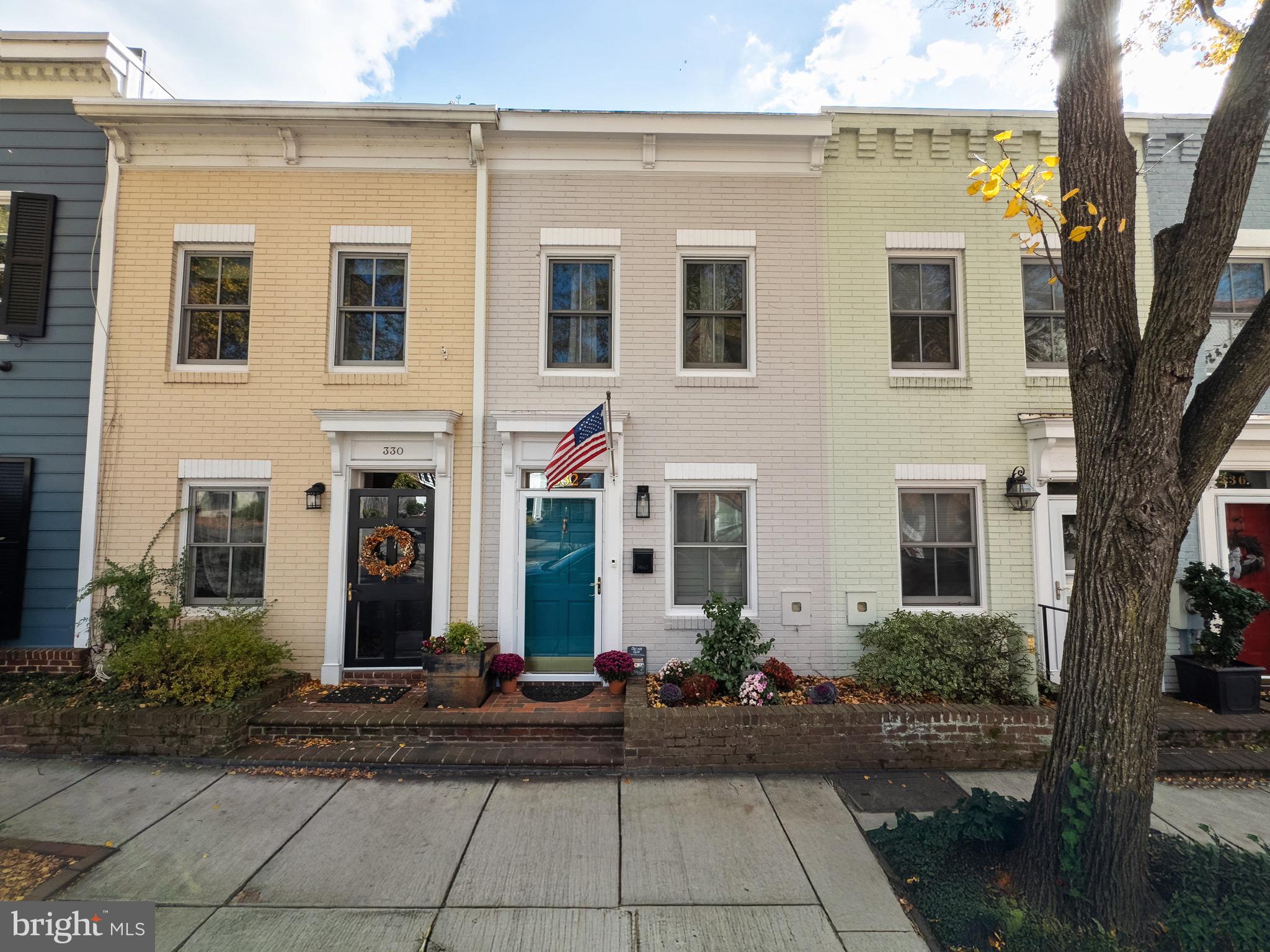 332 COMMERCE STREET
