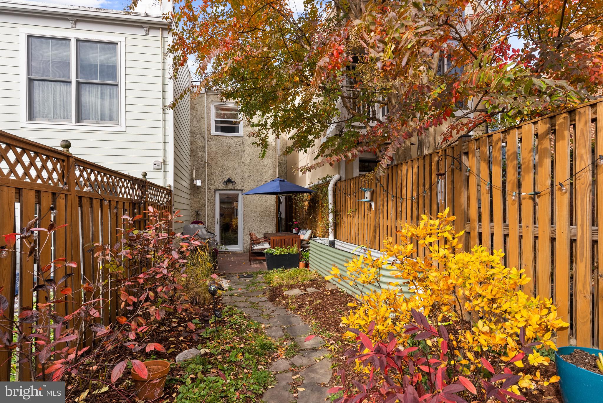 332 COMMERCE STREET