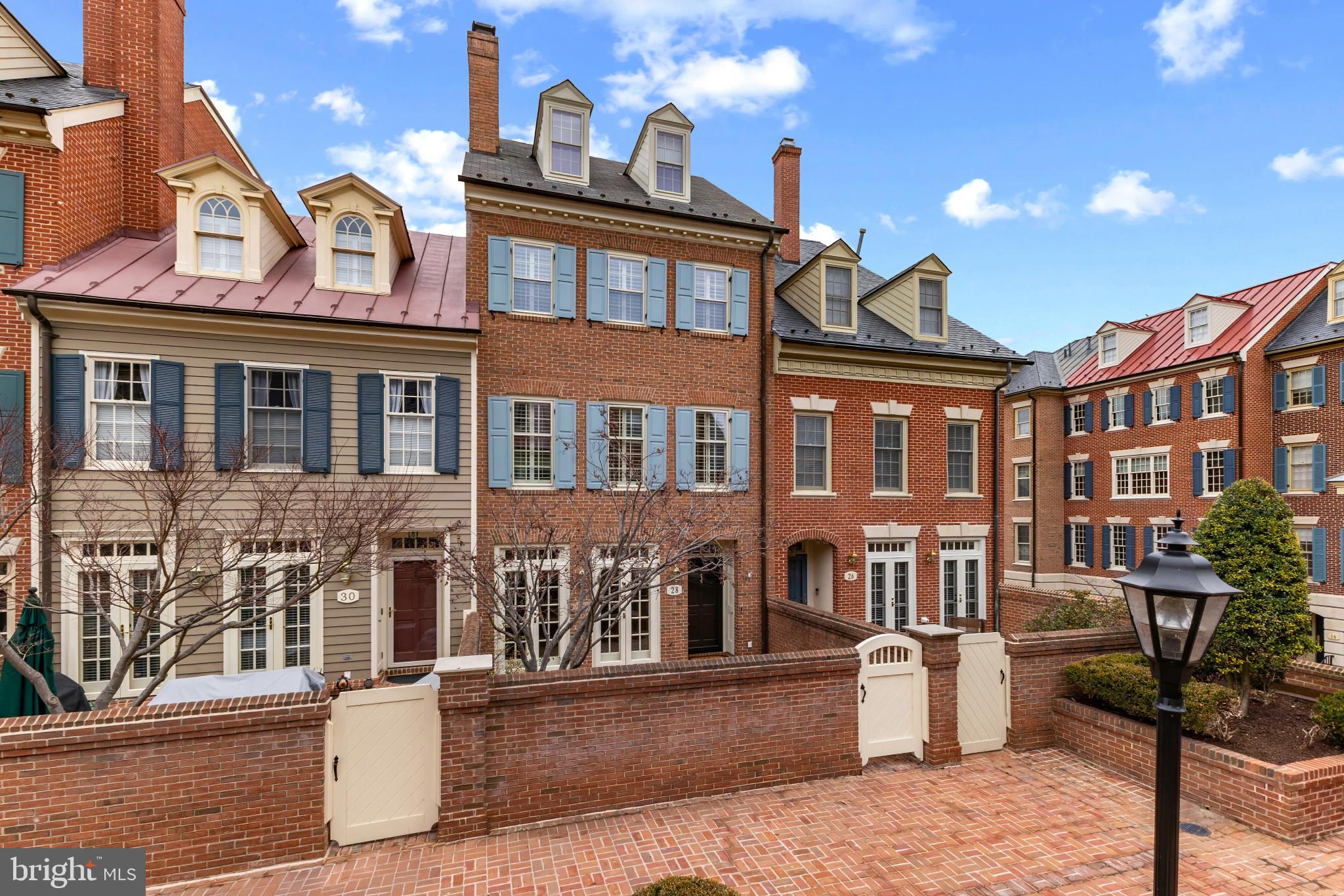 28 WOLFE STREET 34