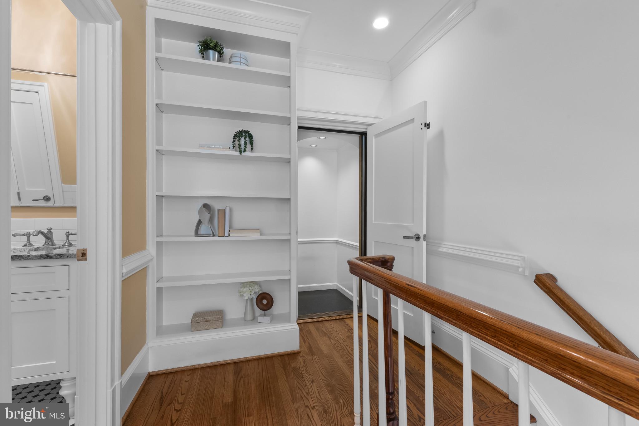 28 WOLFE STREET 34