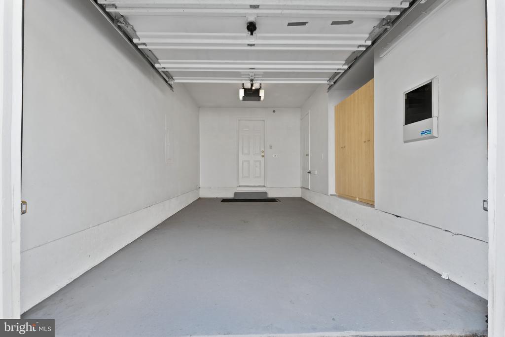 5105 DONOVAN DRIVE
