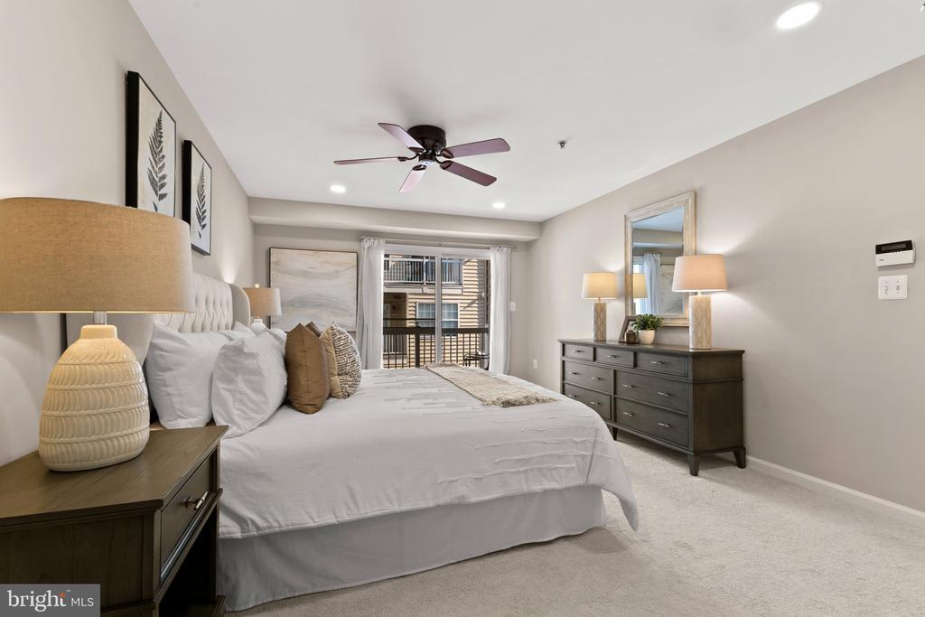 5105 DONOVAN DRIVE