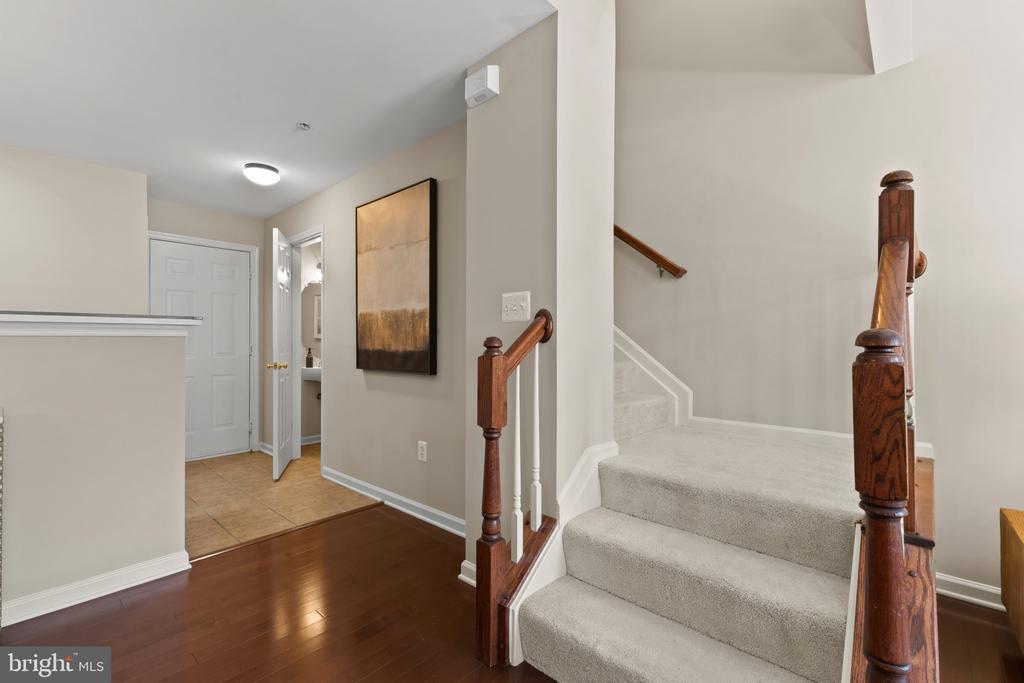 5105 DONOVAN DRIVE