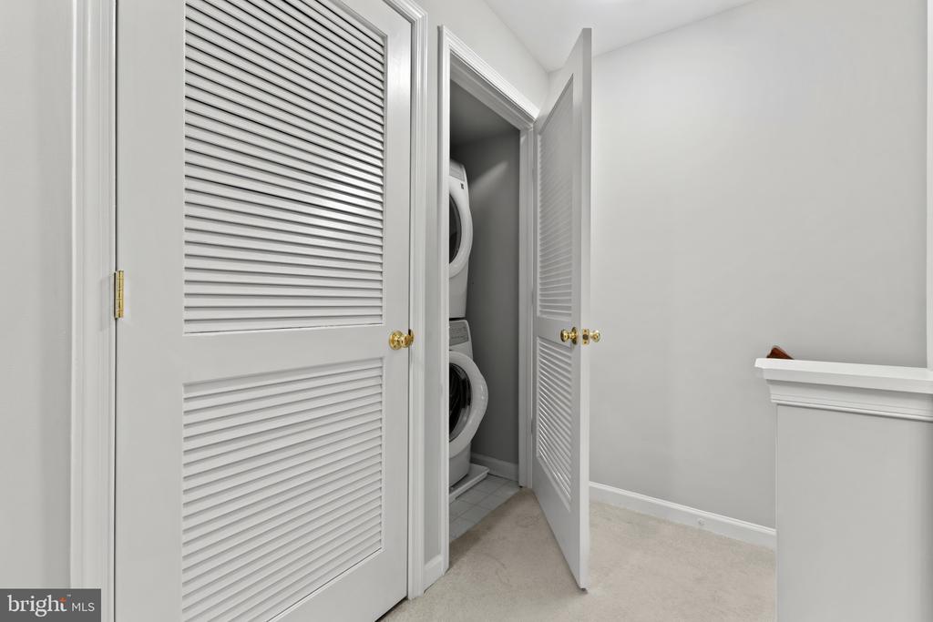 5105 DONOVAN DRIVE