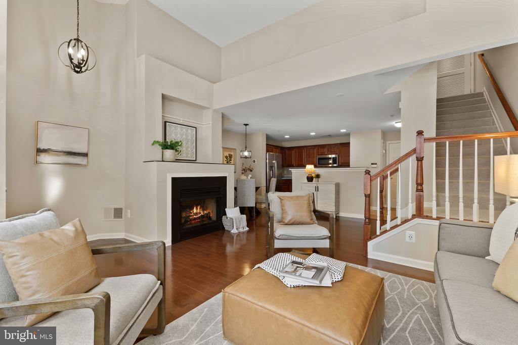 5105 DONOVAN DRIVE