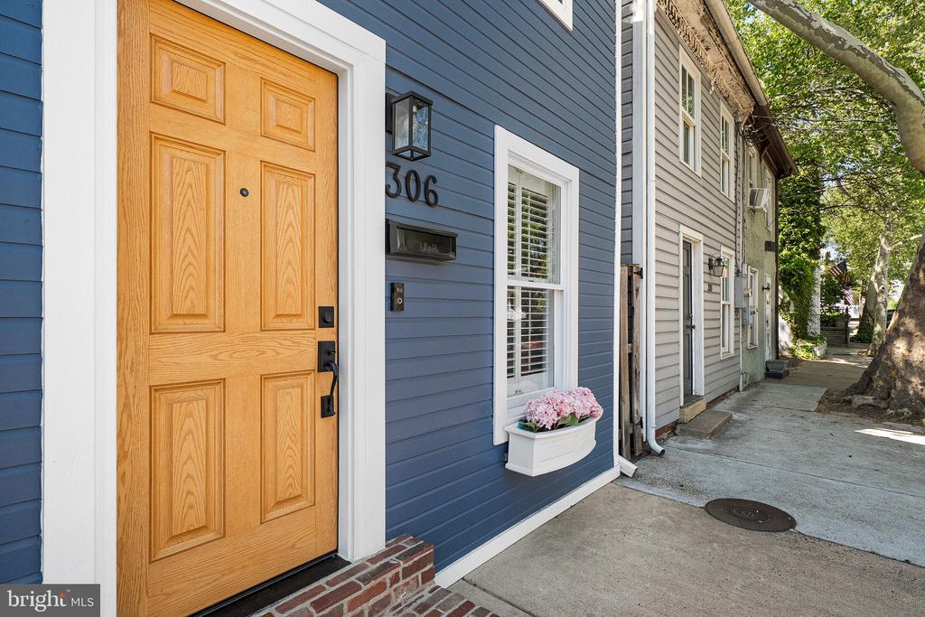 306 N PATRICK STREET