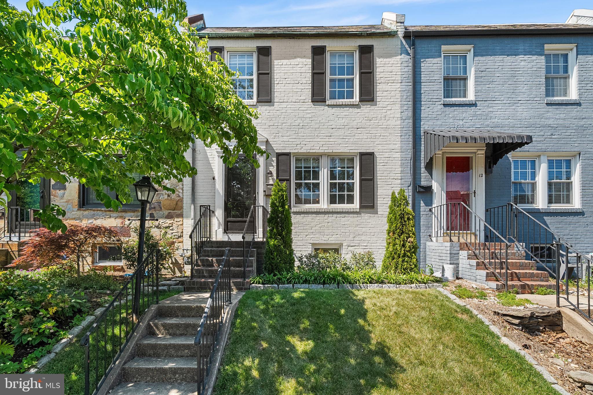 10 E LINDEN STREET