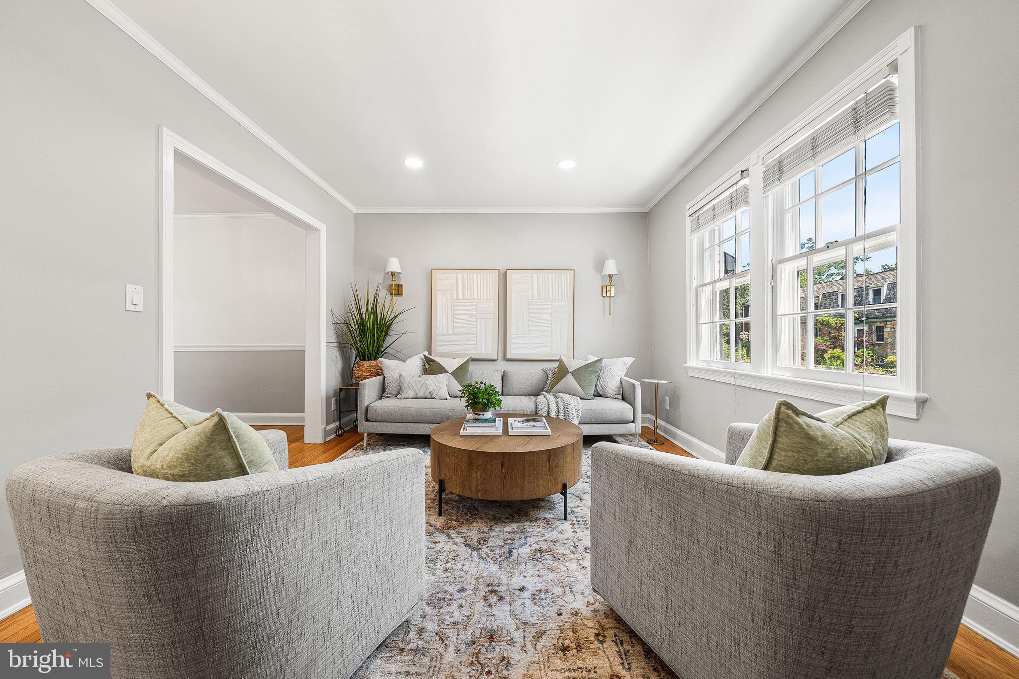 10 E LINDEN STREET