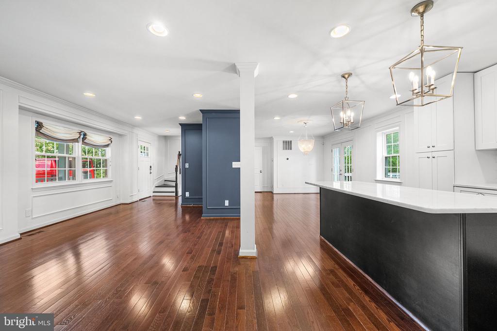 11 N FRENCH STREET