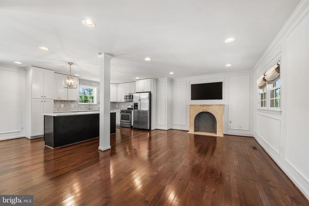 11 N FRENCH STREET
