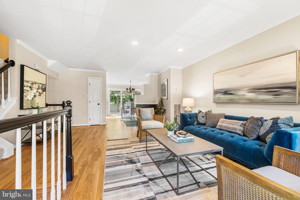 1258 QUAKER HILL DRIVE