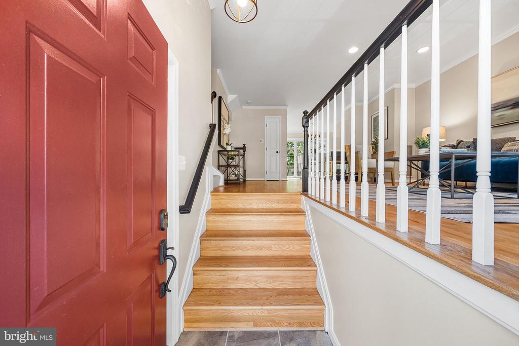 1258 QUAKER HILL DRIVE