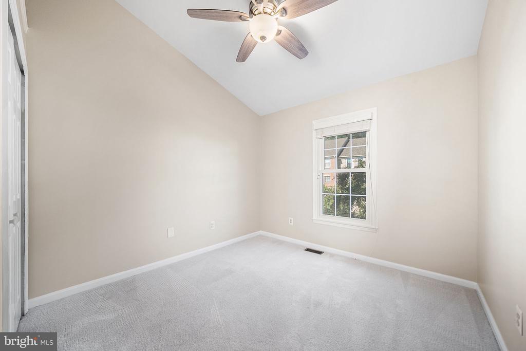 1258 QUAKER HILL DRIVE