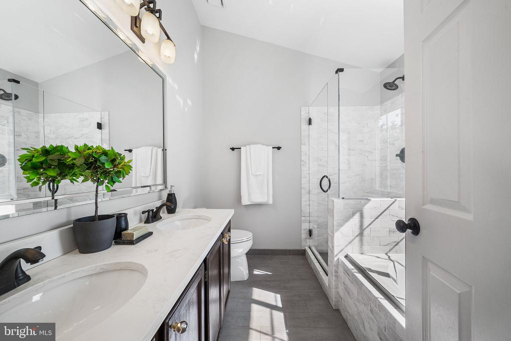 1258 QUAKER HILL DRIVE