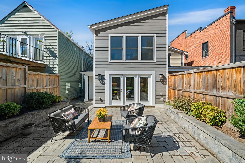 315 N ALFRED STREET