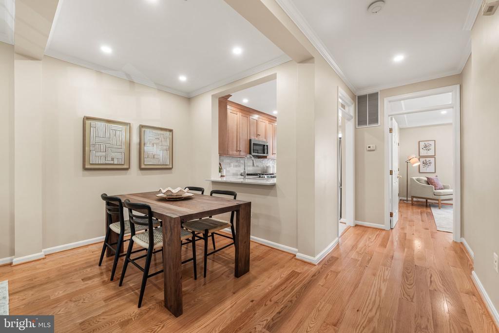 709 MASSEY LANE N Unit: A