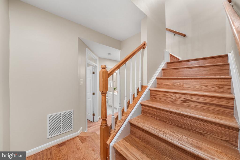 709 MASSEY LANE N Unit: A