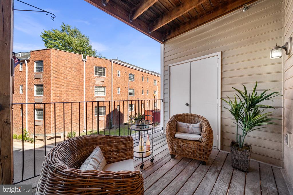 709 MASSEY LANE N Unit: A