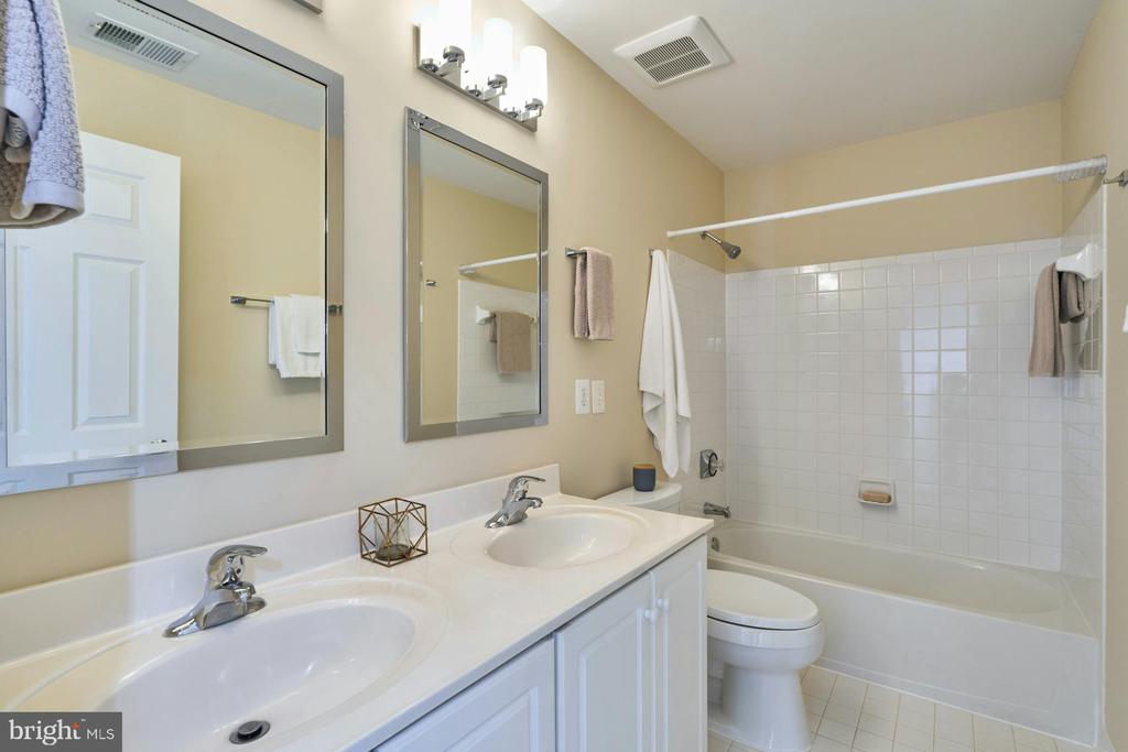 3464 Barristers Keepe Cir