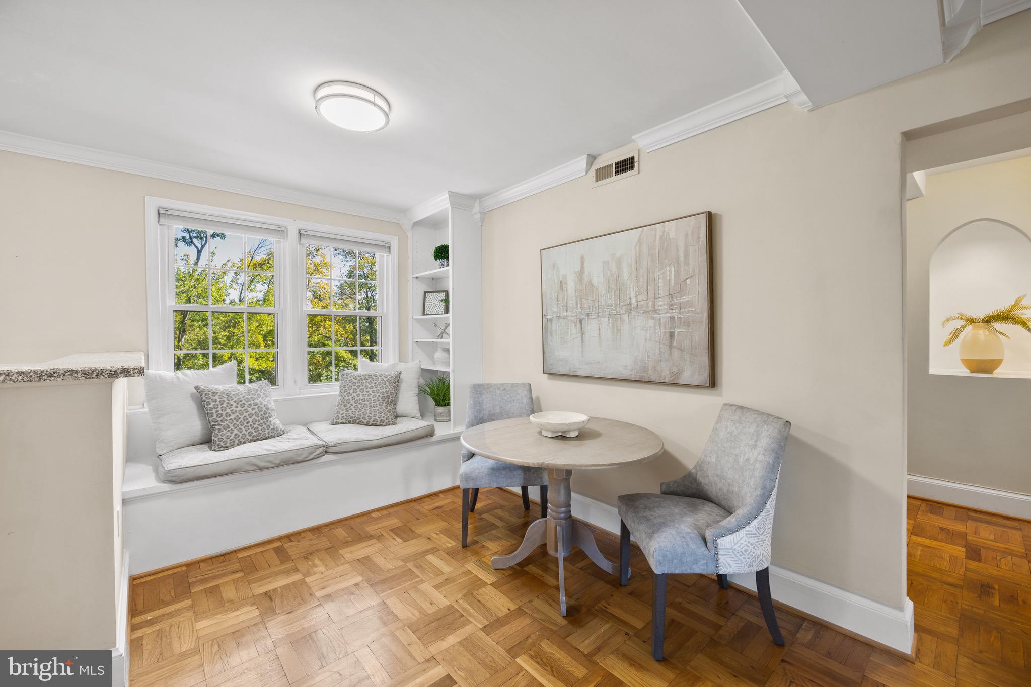 6601 E Wakefield DRIVE Unit: B2