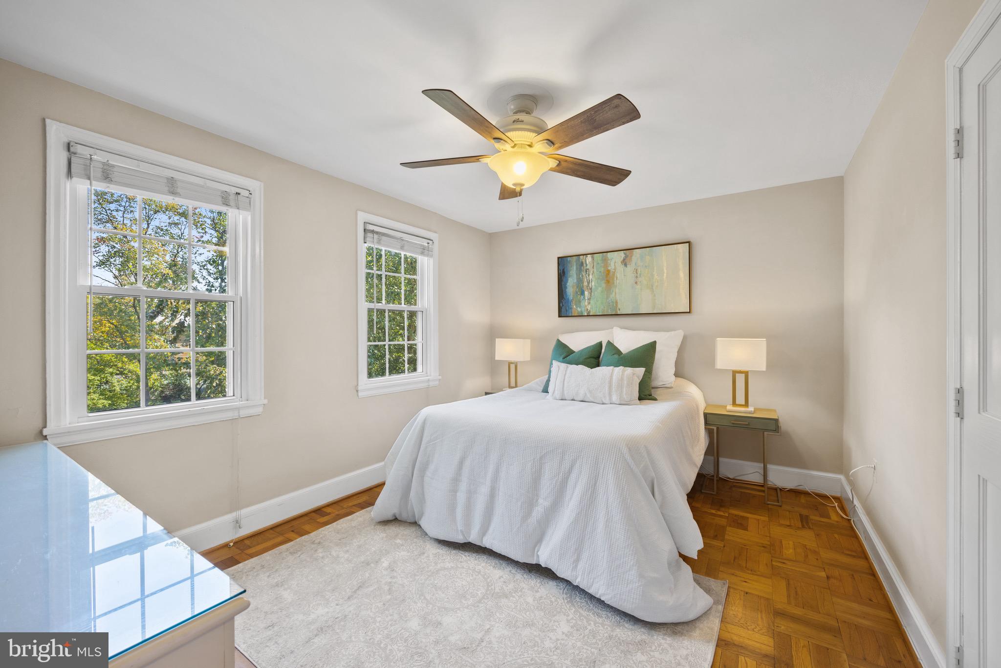 6601 E Wakefield DRIVE Unit: B2