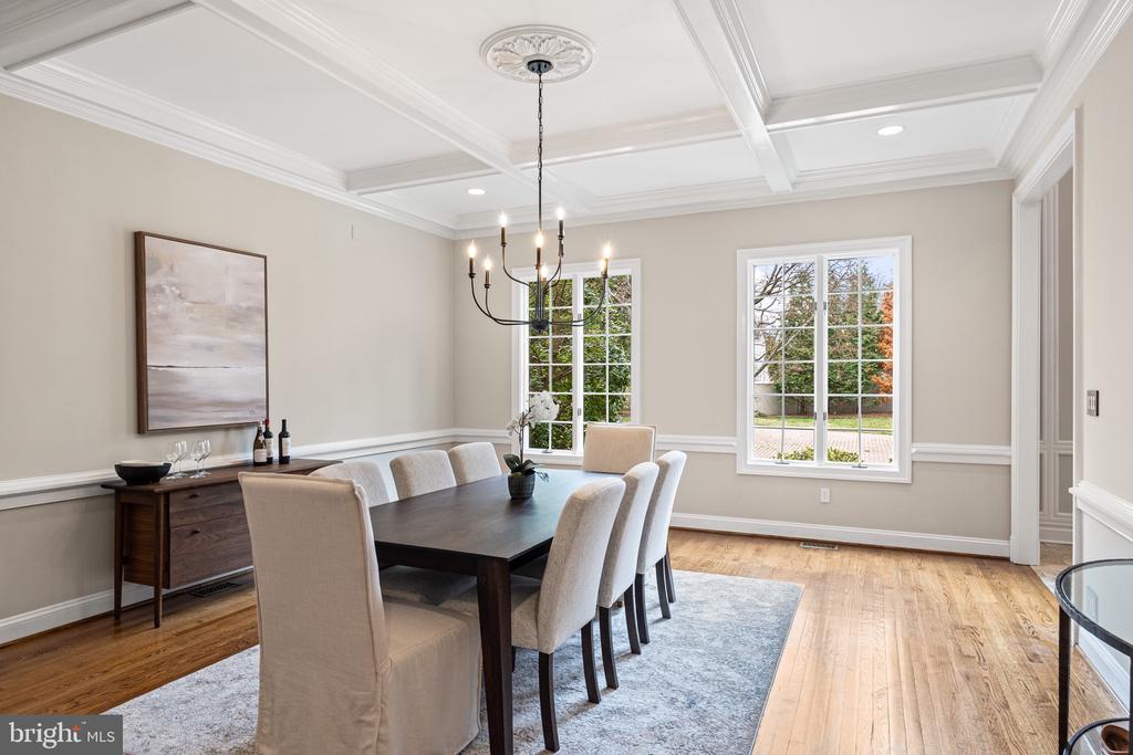 1500 Collingwood Rd