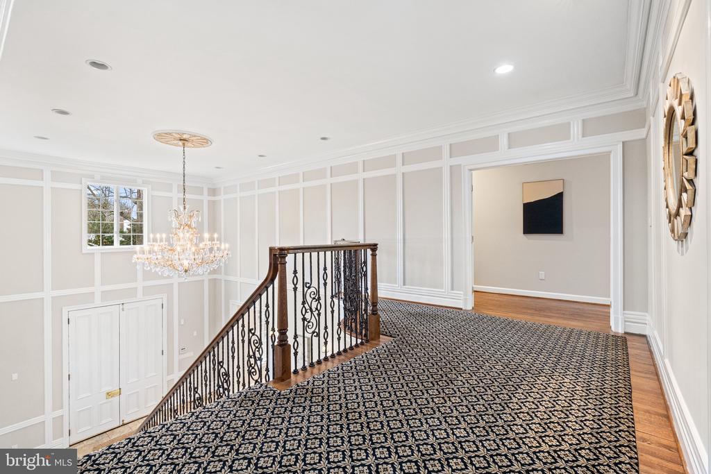 1500 Collingwood Rd