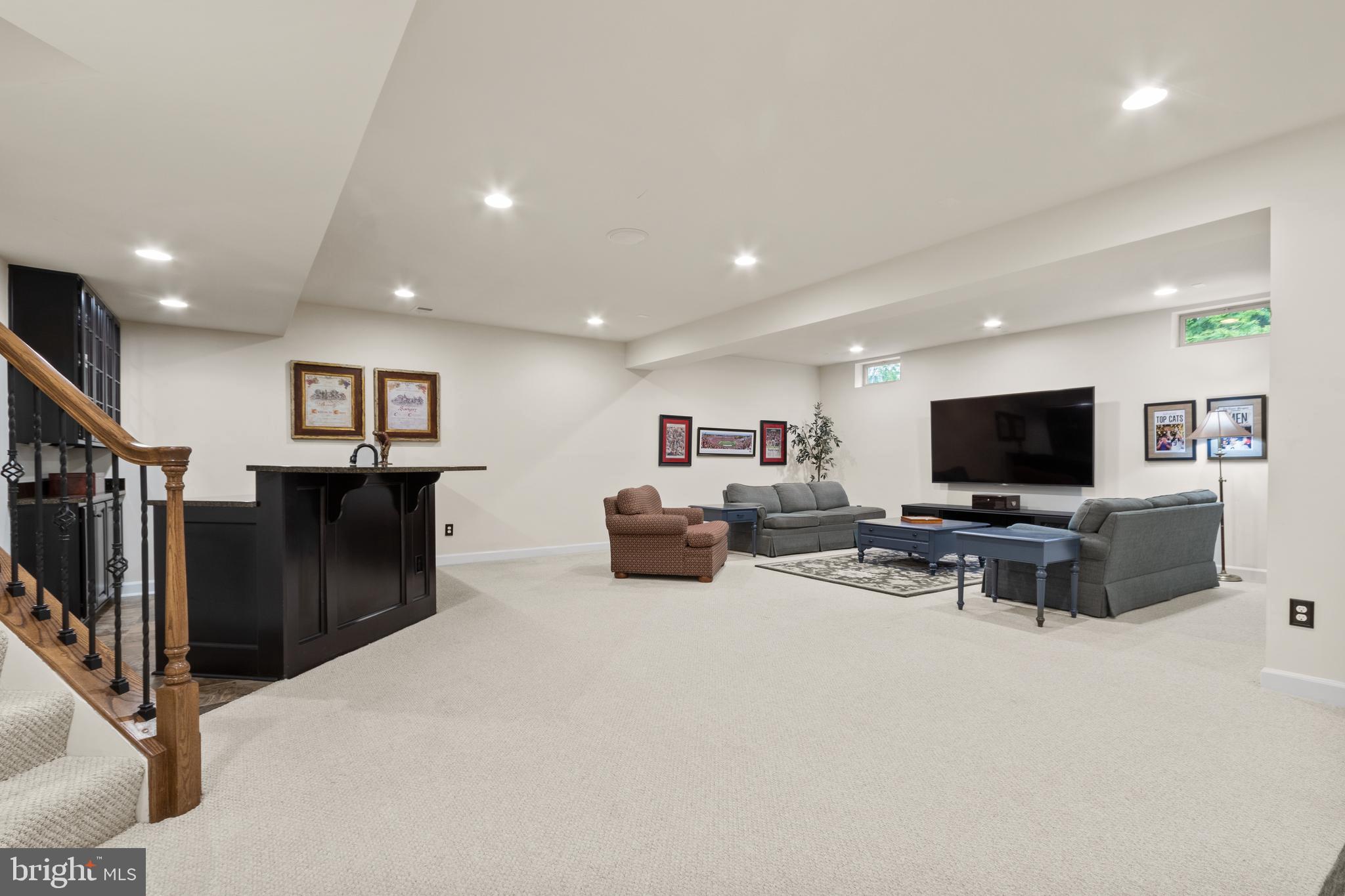 1384 Bishop Crest Ct