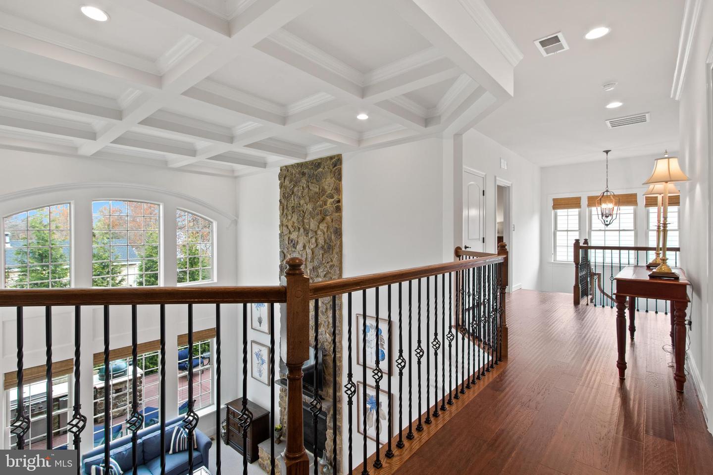 1384 Crest Ct The Patterson Group Alexandria Real Estate Team