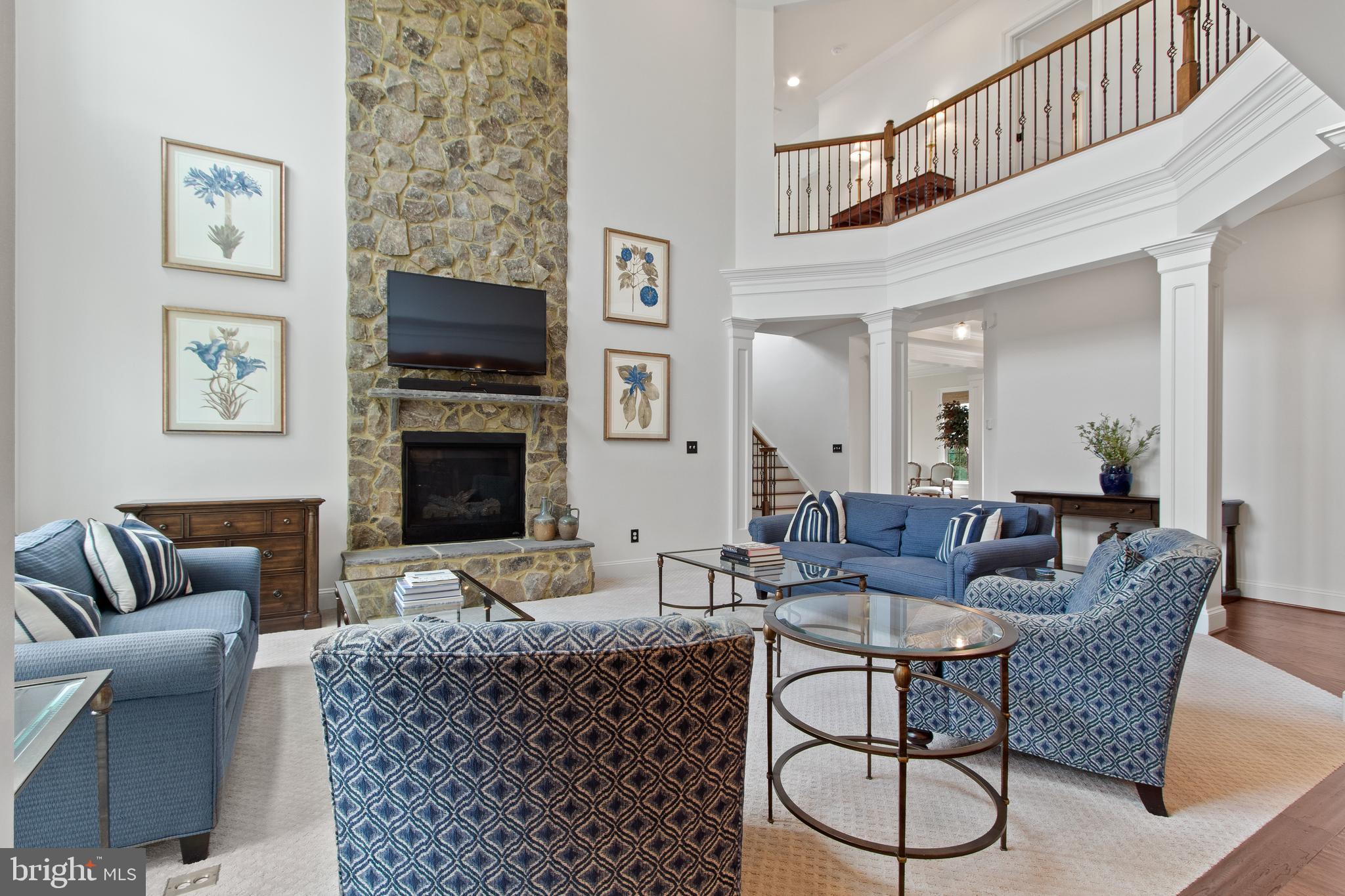 1384 Bishop Crest Ct