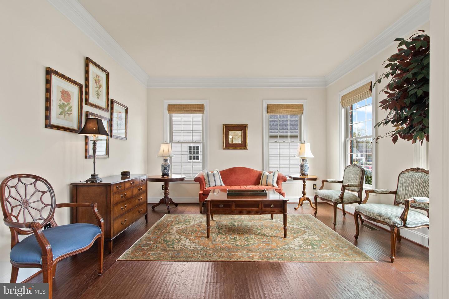 1384 Crest Ct The Patterson Group Alexandria Real Estate Team