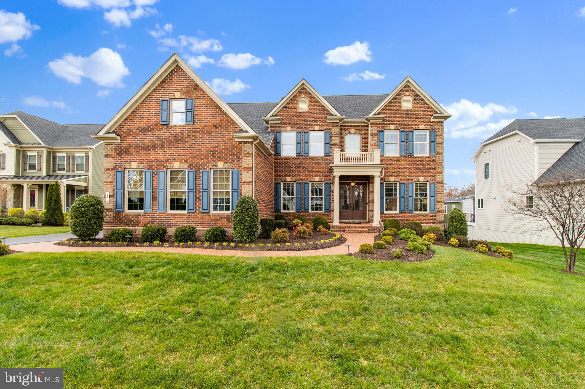 1384 Bishop Crest Ct